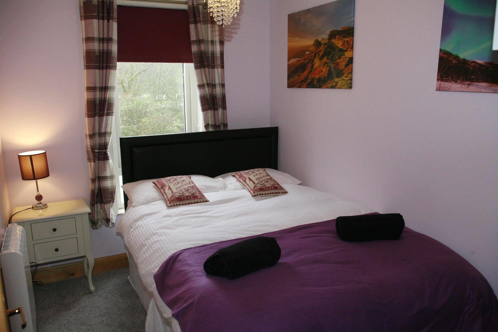 Glenlochy Nevis Bridge Apartments Fort William Bagian luar foto