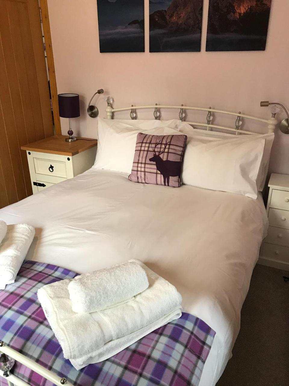 Glenlochy Nevis Bridge Apartments Fort William Bagian luar foto